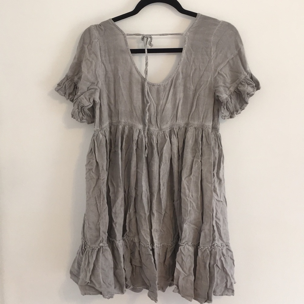 Lori + Mari Ruffle Dress - Picture 5 of 7